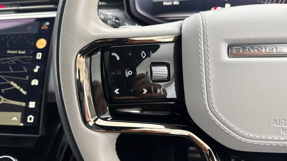 Land Rover Range Rover Sport Image 13