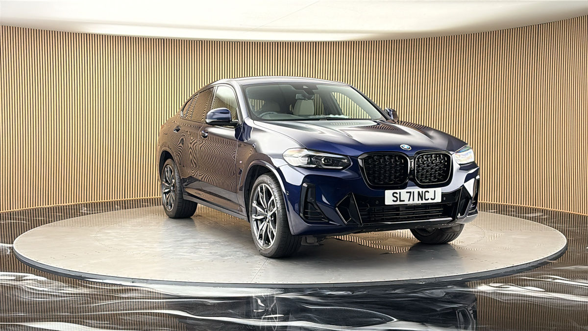More views of BMW X4