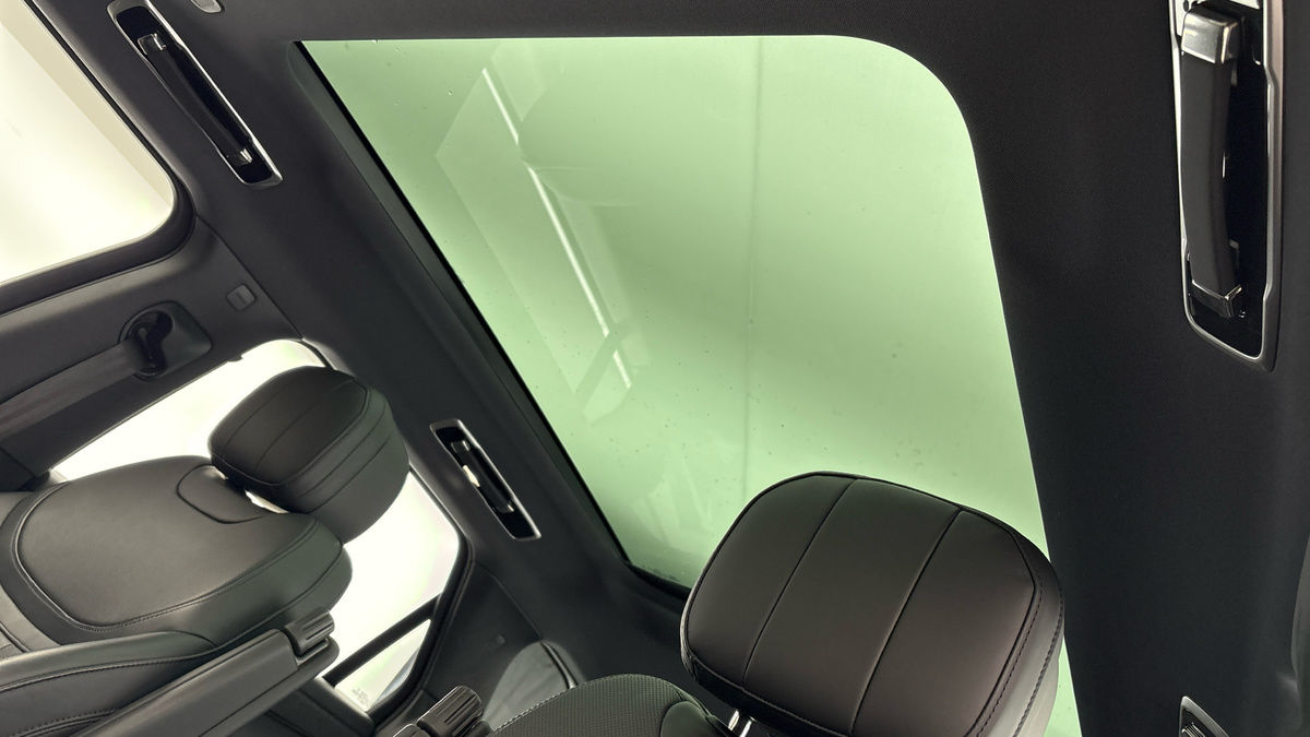 Land Rover Range Rover Sport Image 6