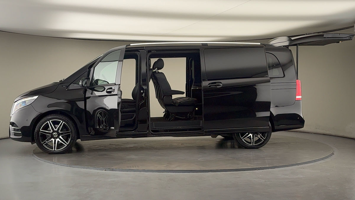 More views of Mercedes-Benz V Class