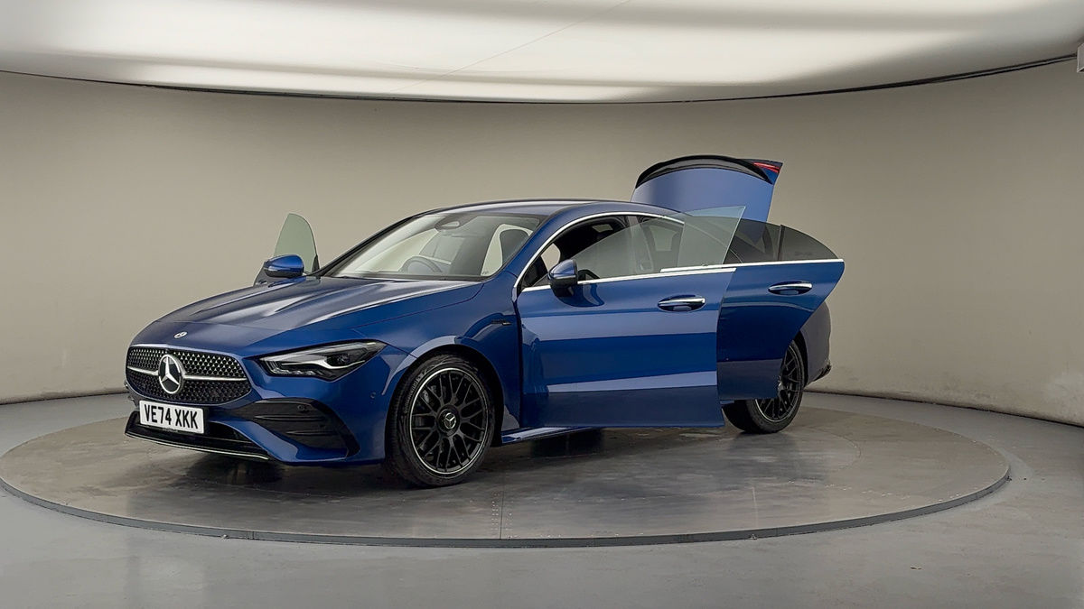 Mercedes-Benz CLA Image 22
