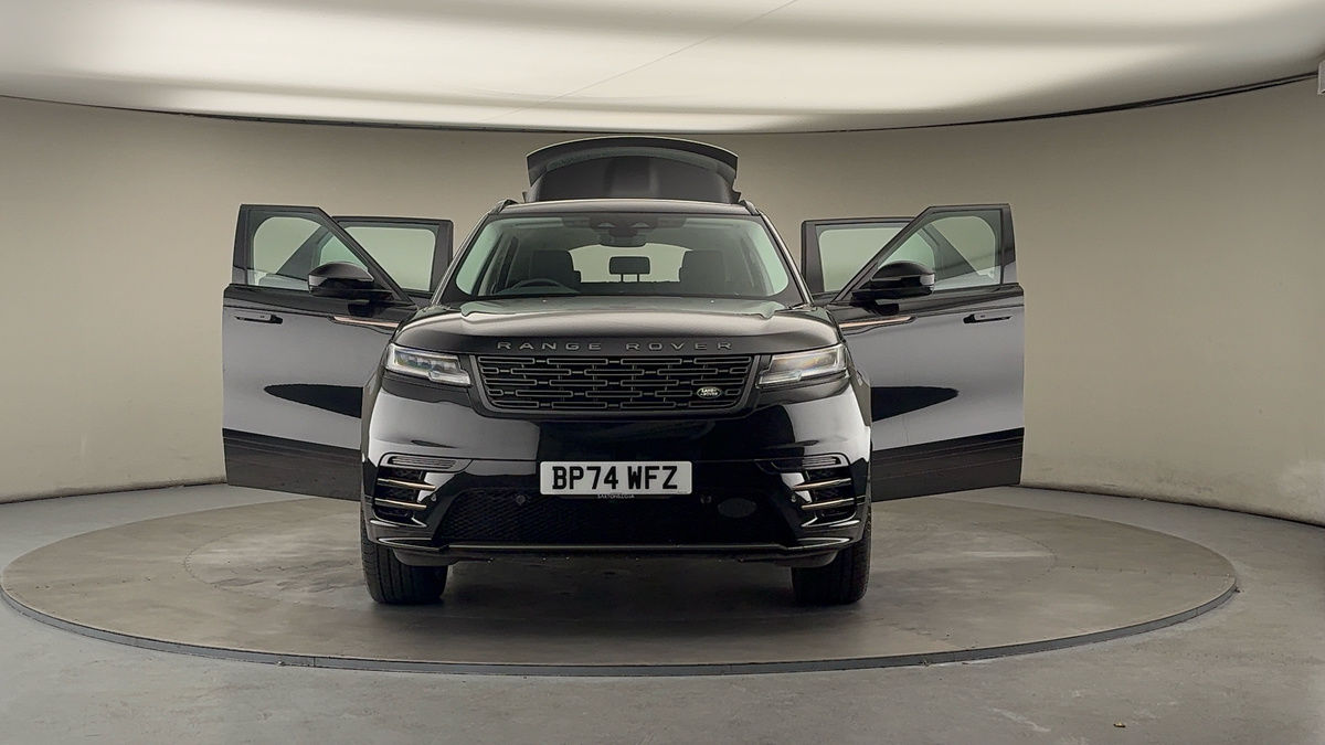More views of Land Rover Range Rover Velar