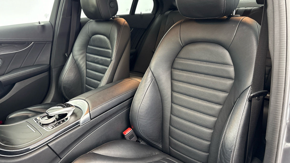 Mercedes-Benz C Class Image 7
