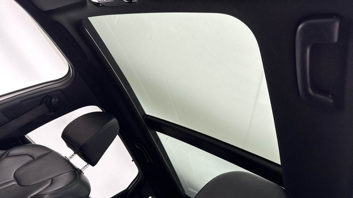 Kia Sorento Image 6