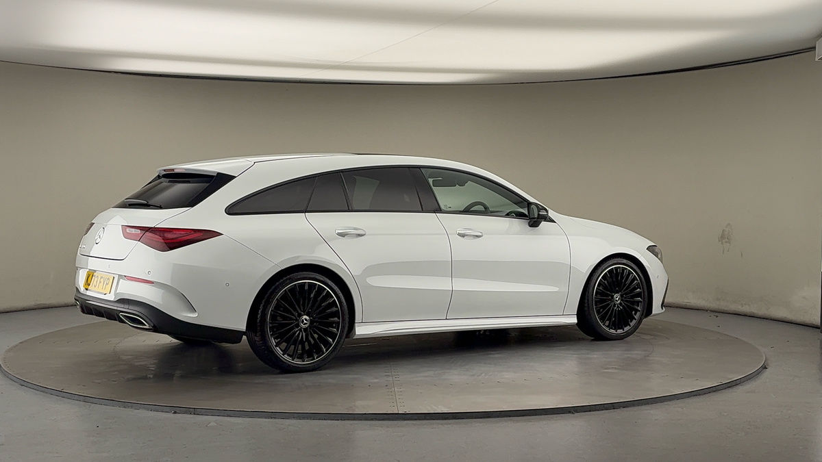 More views of Mercedes-Benz CLA