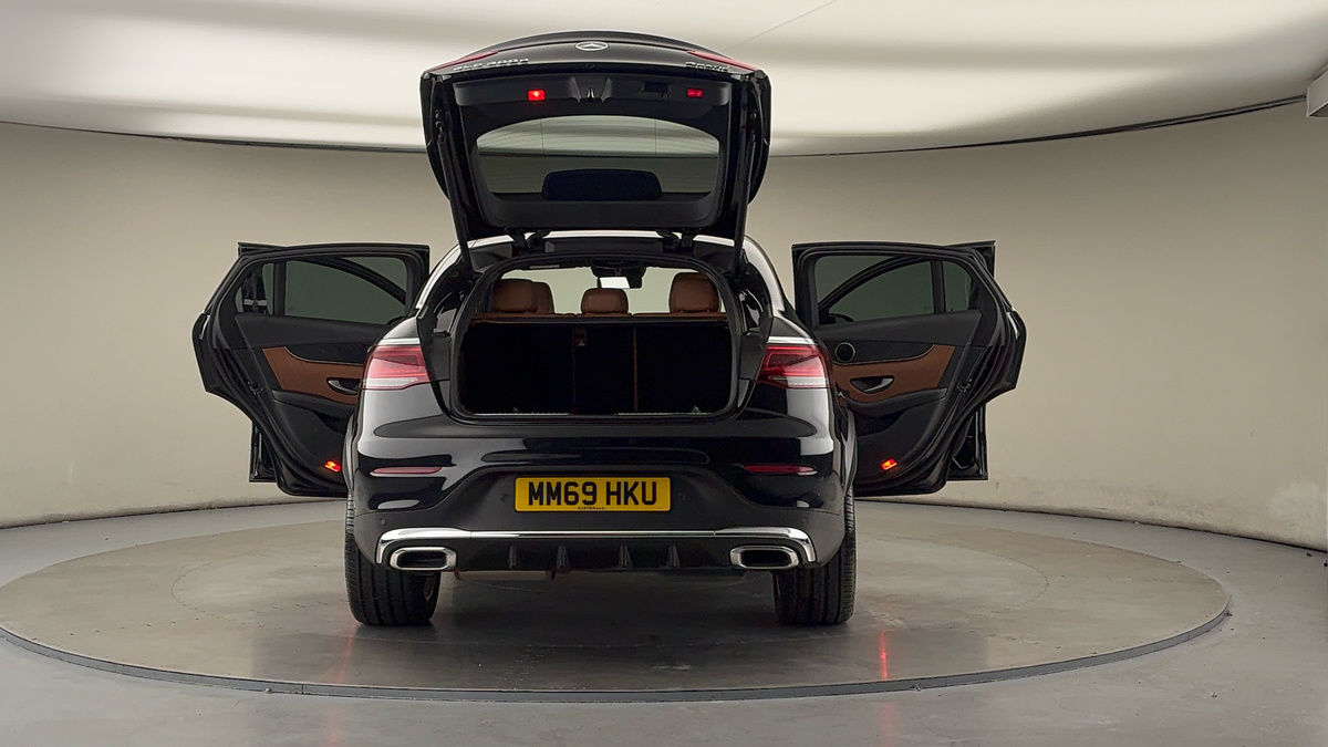 More views of Mercedes-Benz GLC