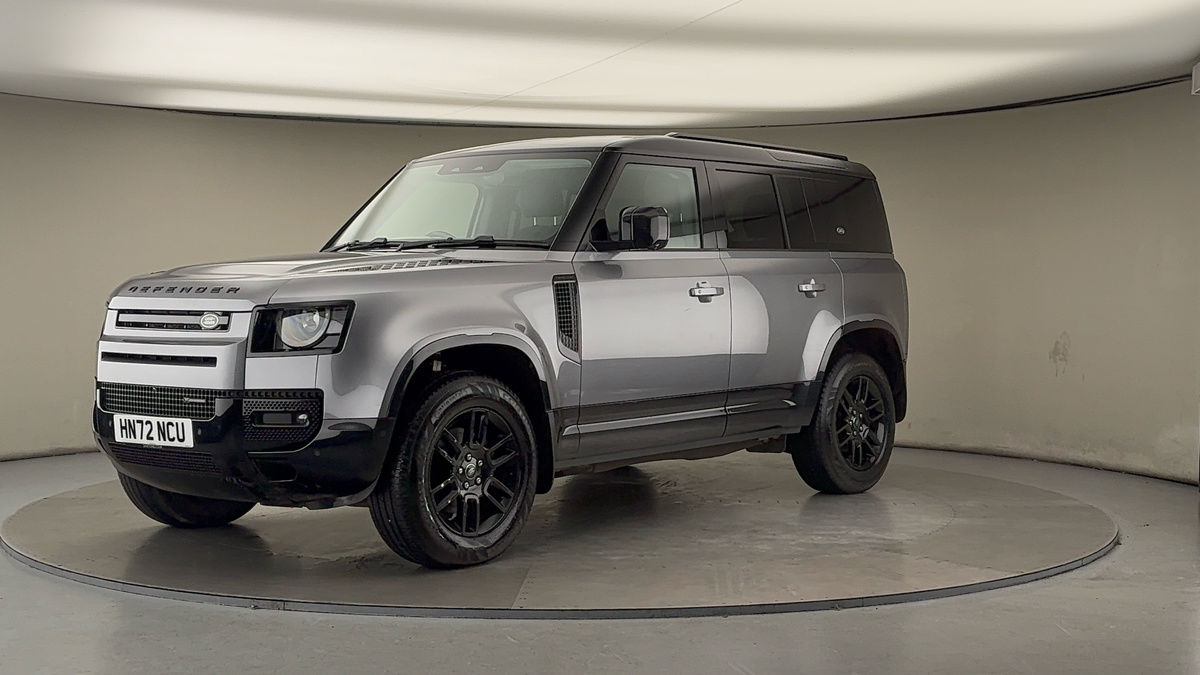 Land Rover Defender 110 Image 20