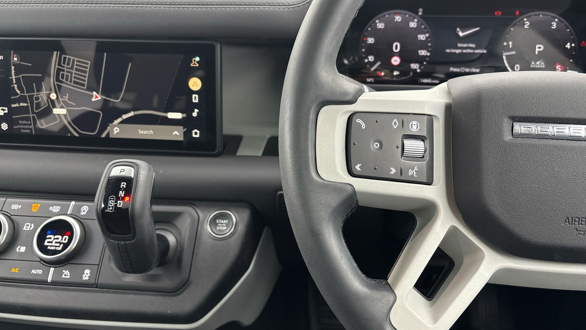 Land Rover Defender 110 Urban Image 13