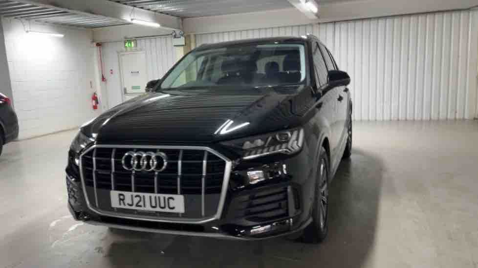More views of Audi Q7