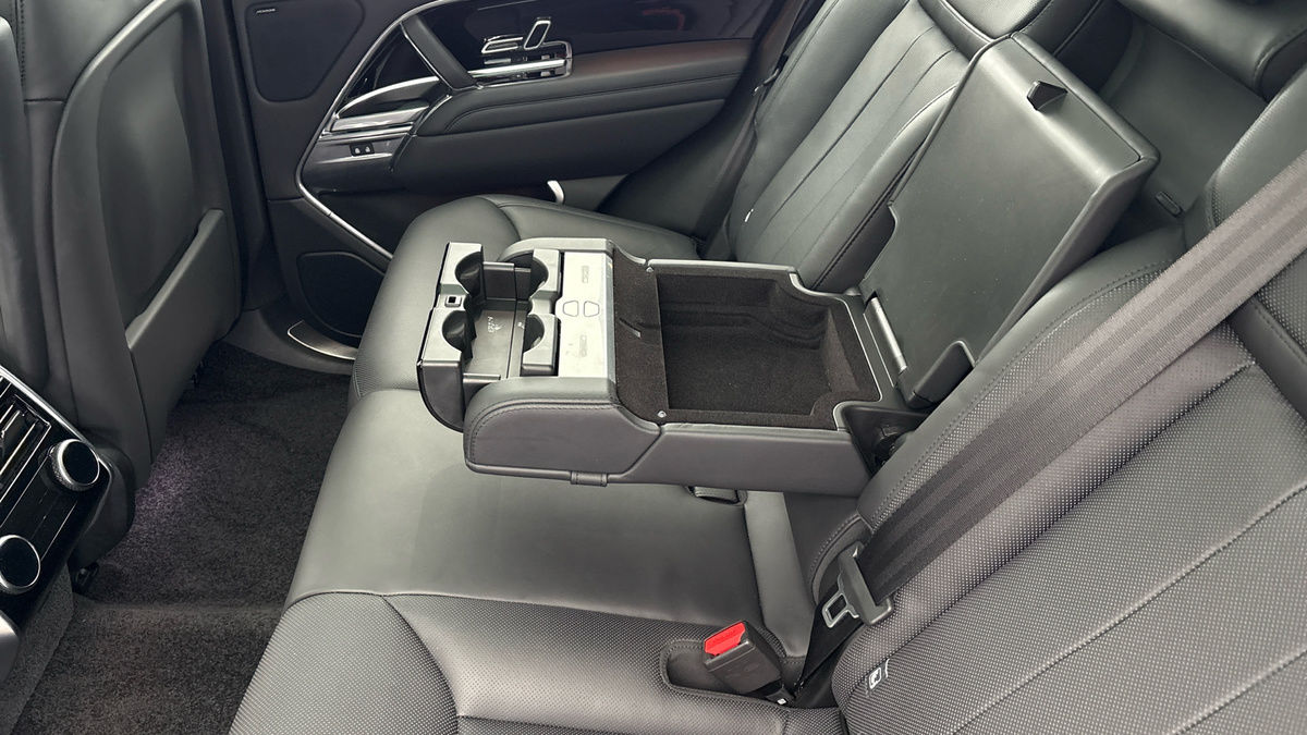 Land Rover Range Rover Image 9