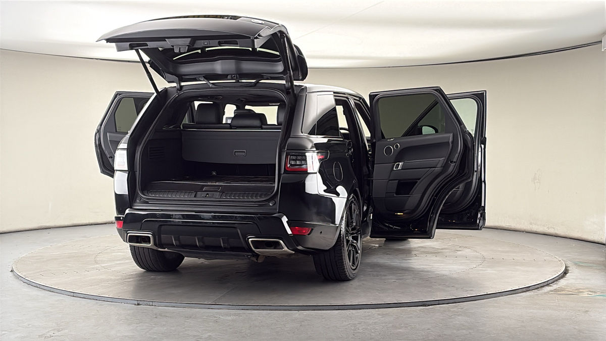 More views of Land Rover Range Rover Sport