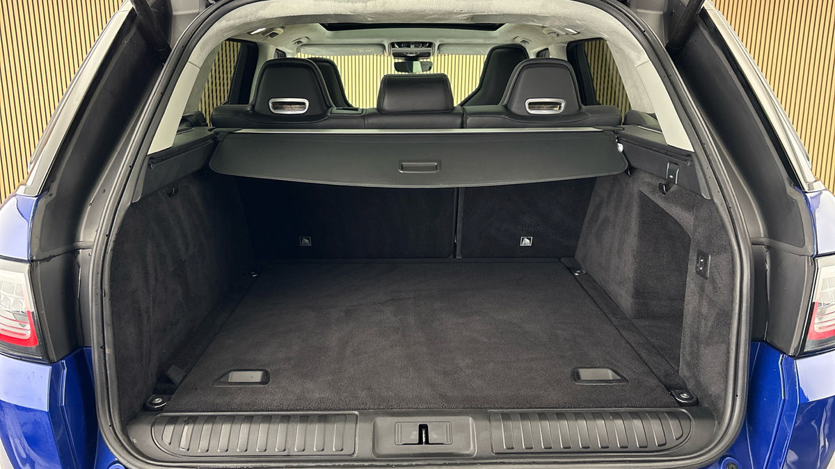 Land Rover Range Rover Sport Image 11