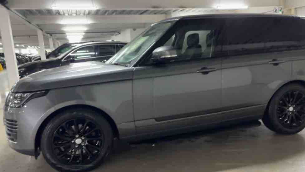More views of Land Rover Range Rover