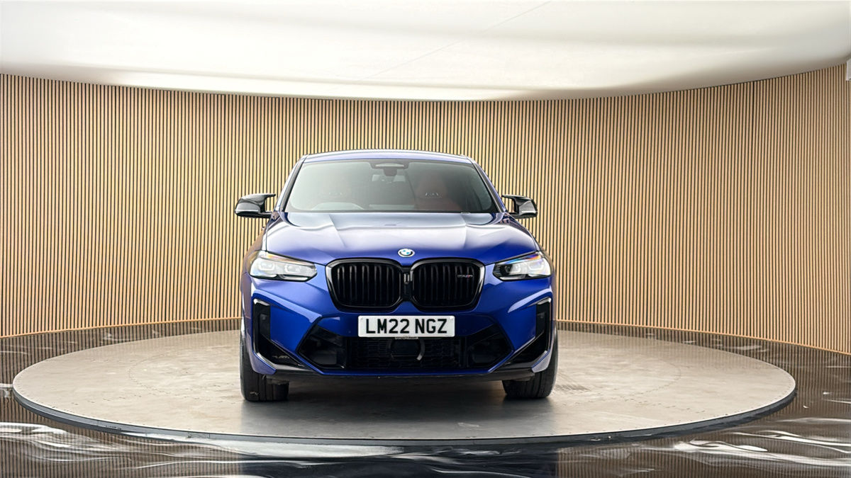 More views of BMW X4 M