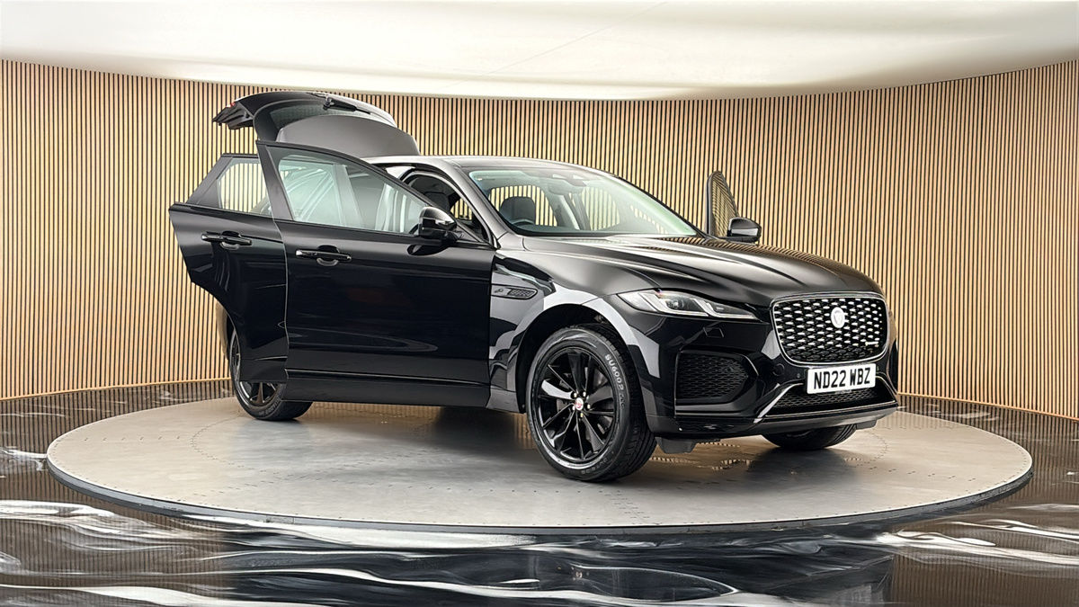 More views of Jaguar F-PACE