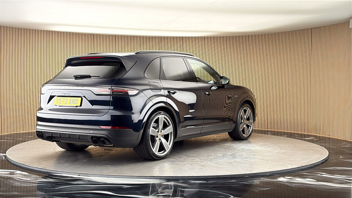 More views of Porsche Cayenne