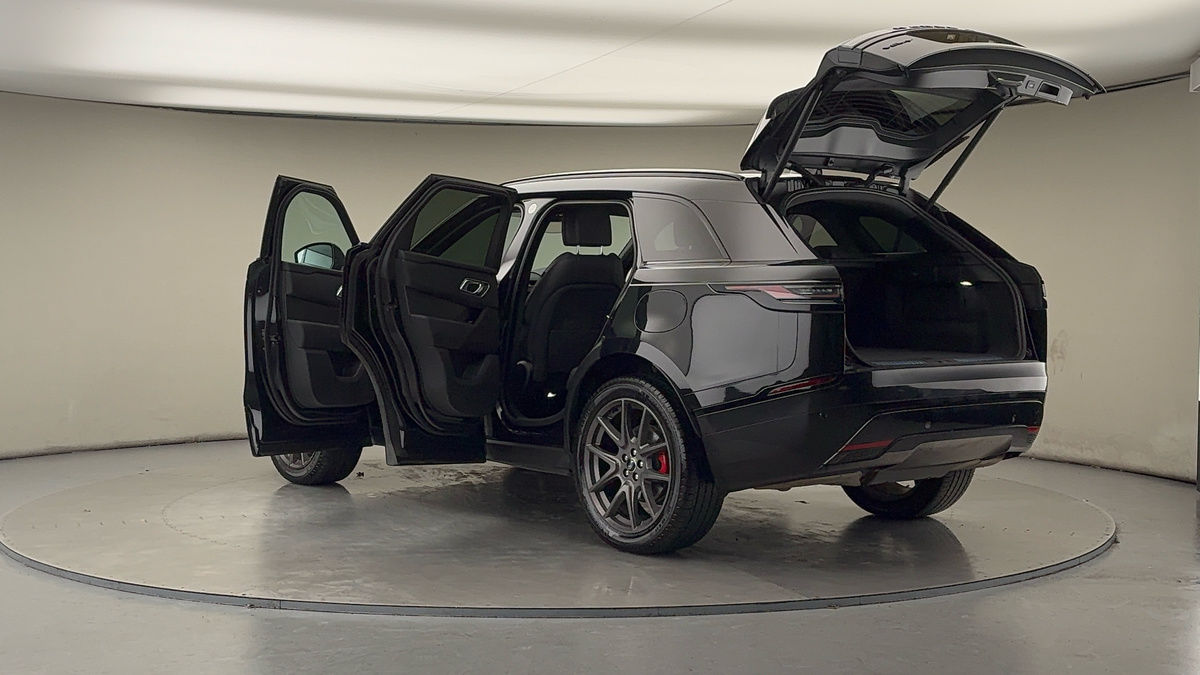 More views of Land Rover Range Rover Velar