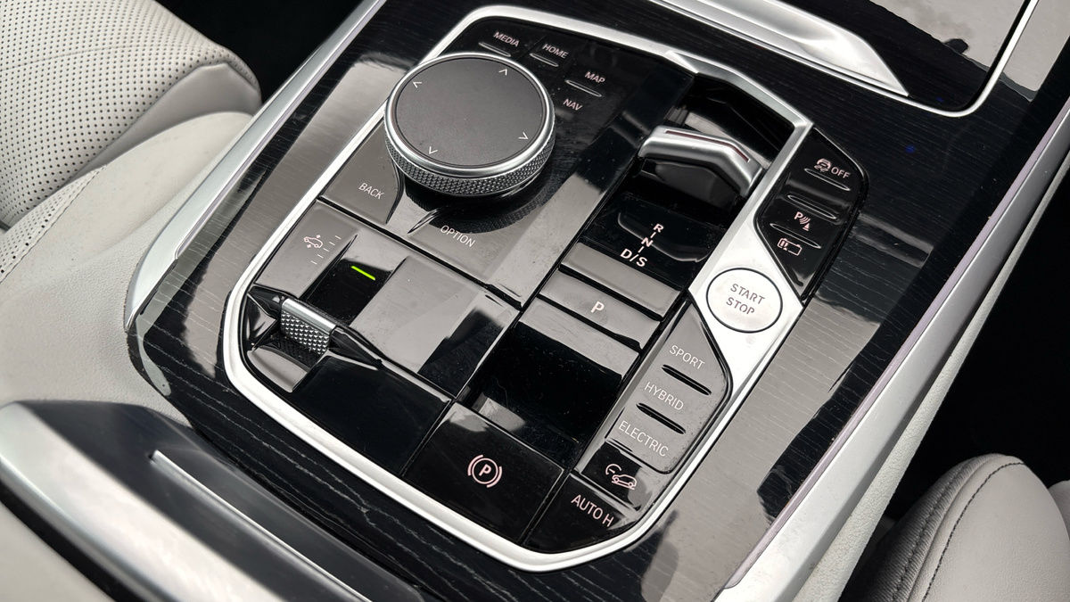 BMW X5 Image 6