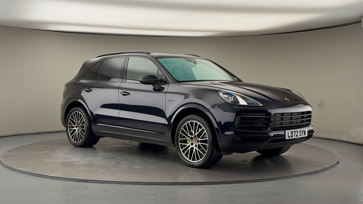 More views of Porsche Cayenne