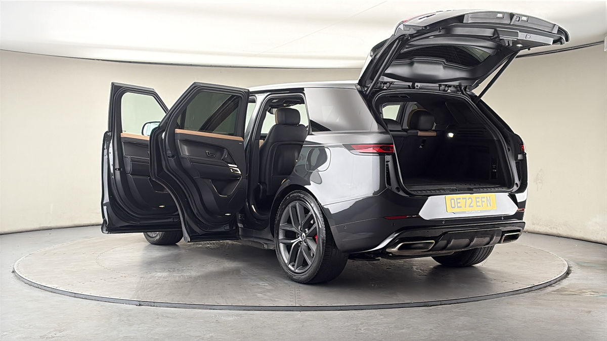 Land Rover Range Rover Sport Image 23