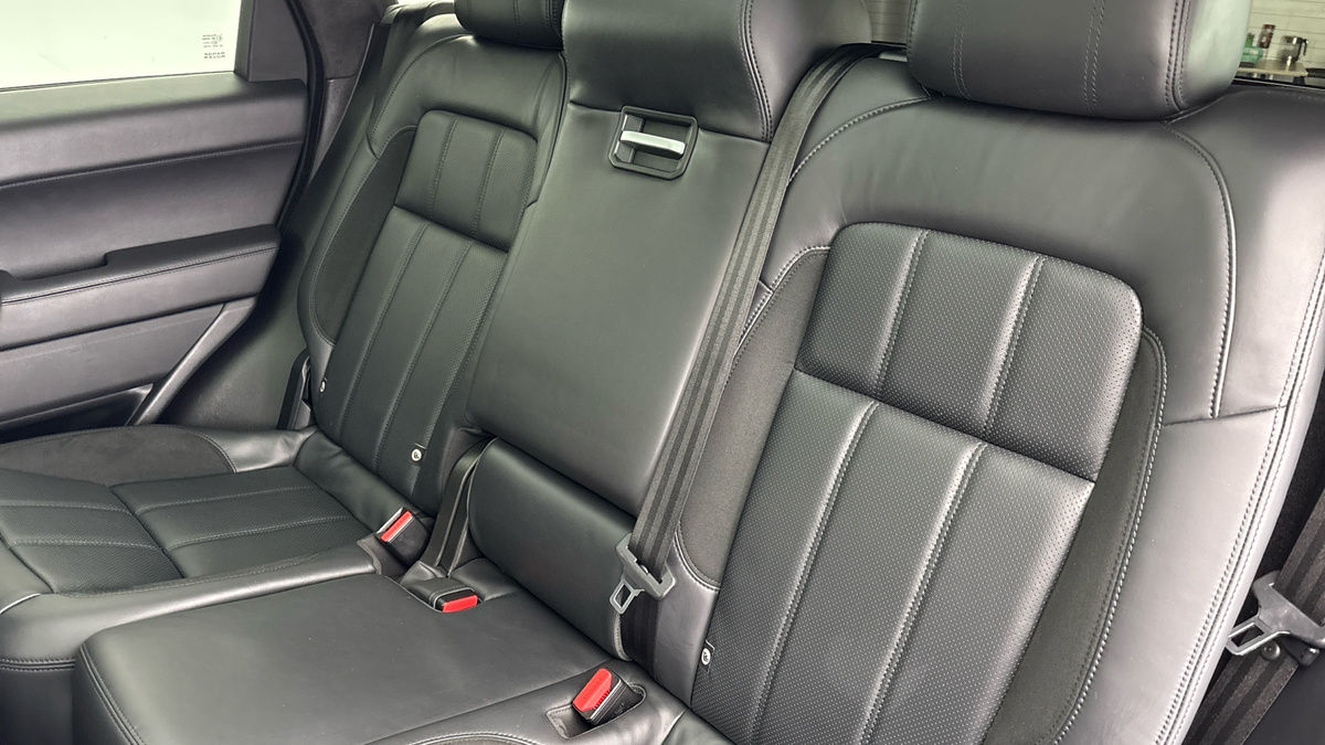 Land Rover Range Rover Sport Image 14