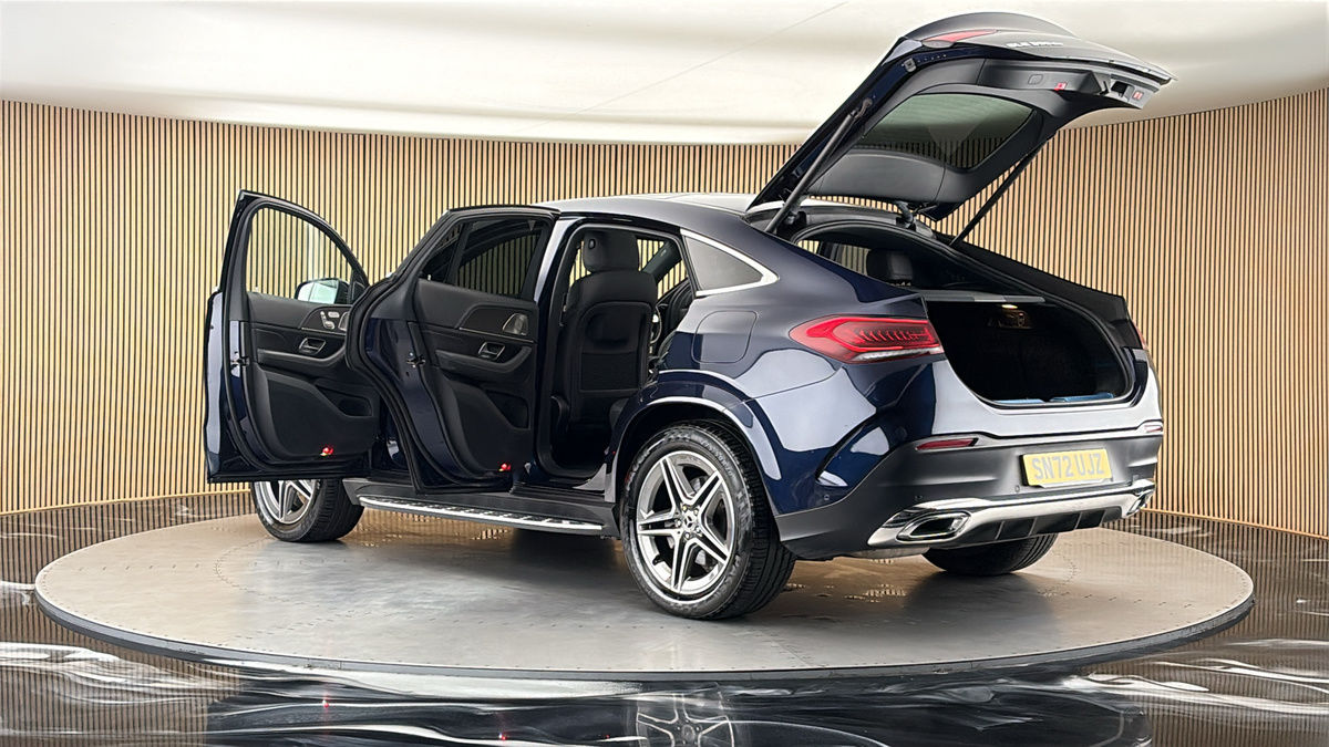 More views of Mercedes-Benz GLE