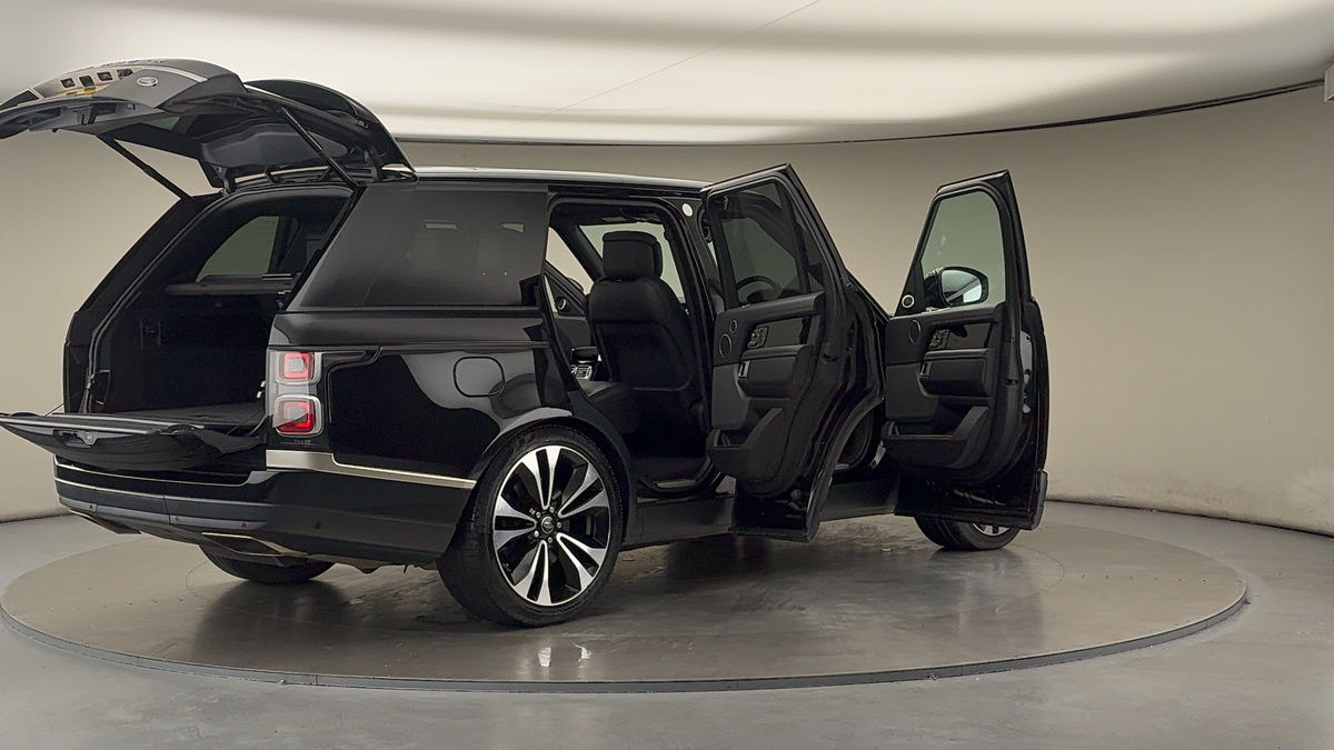 More views of Land Rover Range Rover