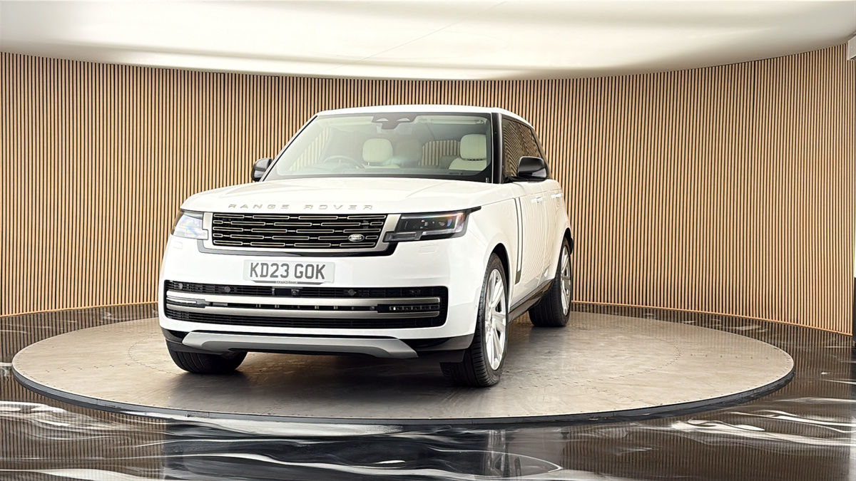 More views of Land Rover Range Rover