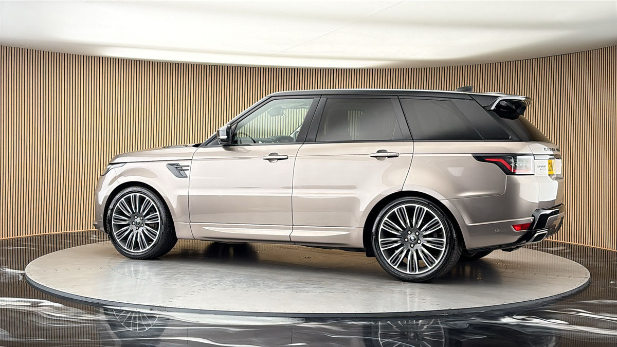 More views of Land Rover Range Rover Sport