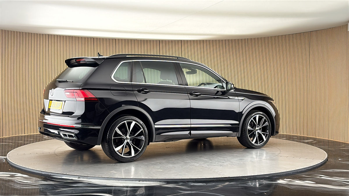 More views of Volkswagen Tiguan