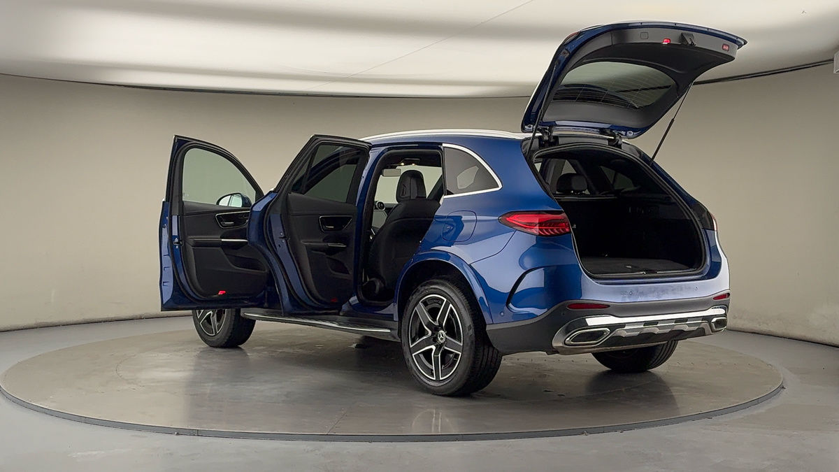 More views of Mercedes-Benz GLC