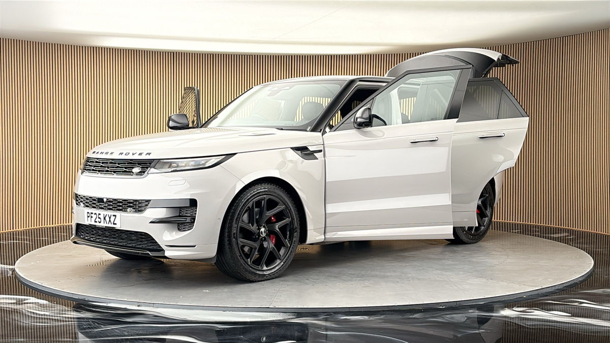Land Rover Range Rover Sport Image 22