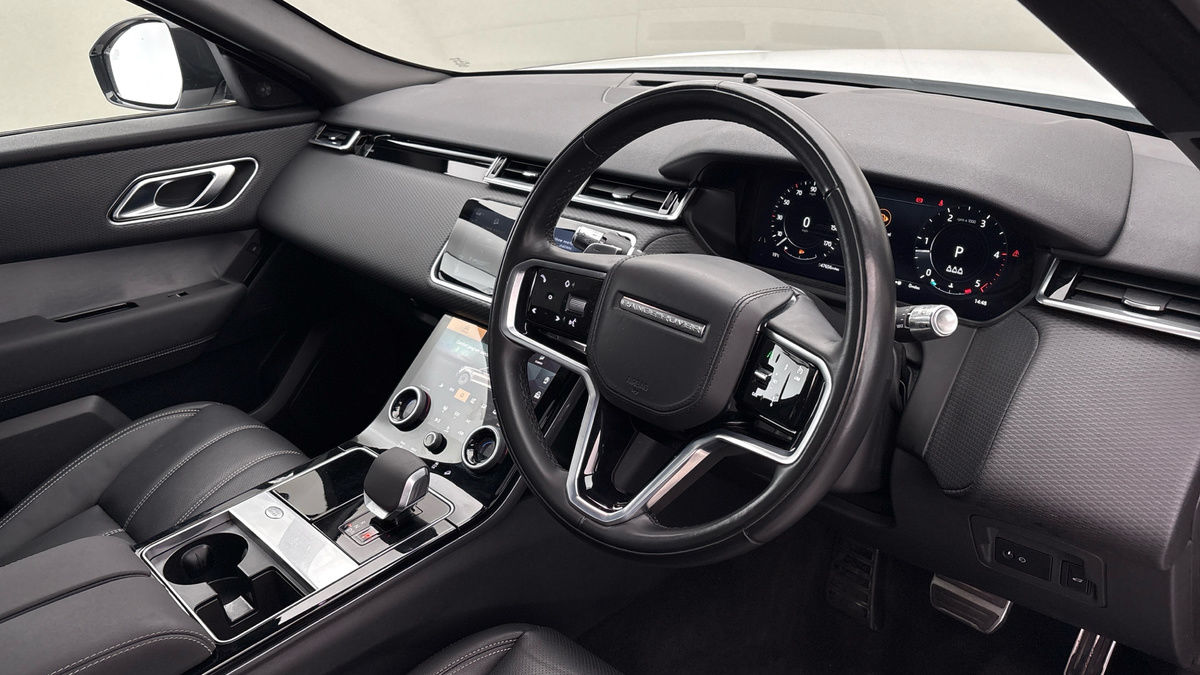 Land Rover Range Rover Velar Image 5