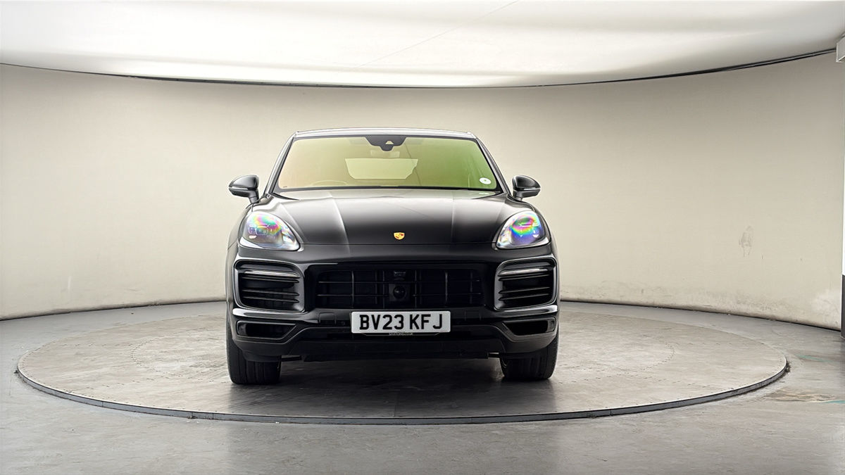 More views of Porsche Cayenne
