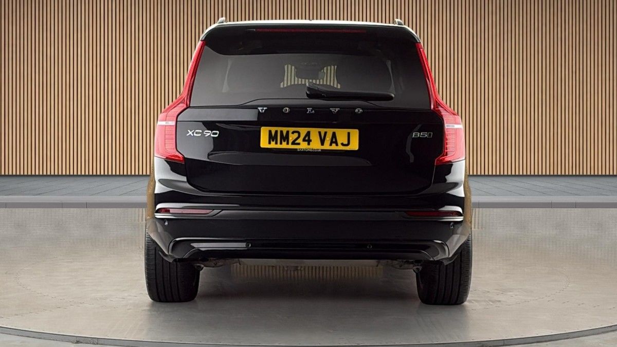 Volvo XC90 Image 4