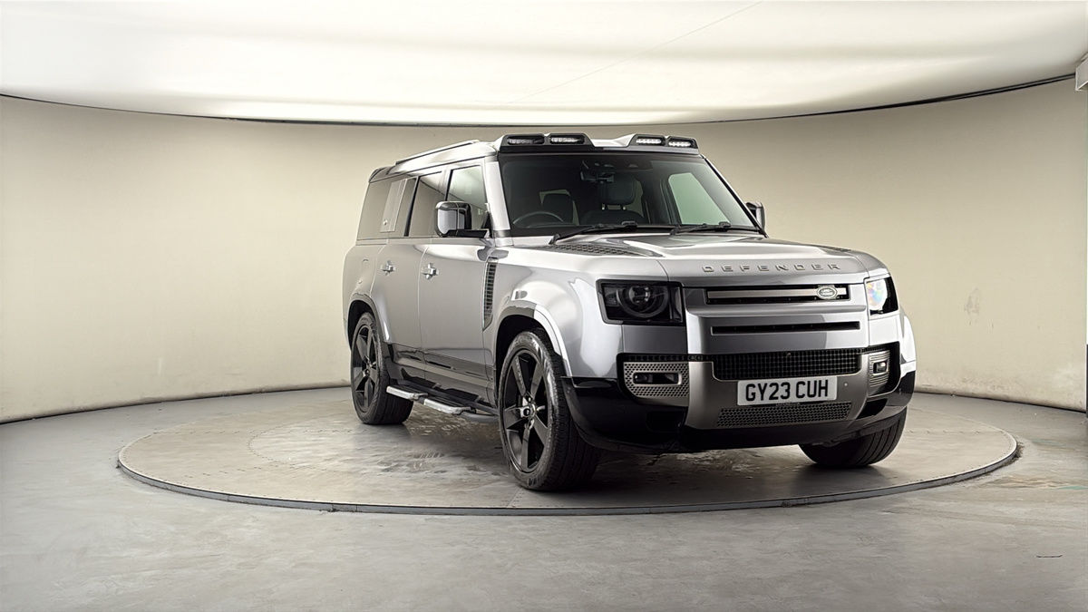 More views of Land Rover Defender 130