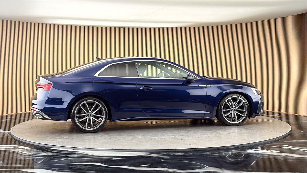 More views of Audi A5