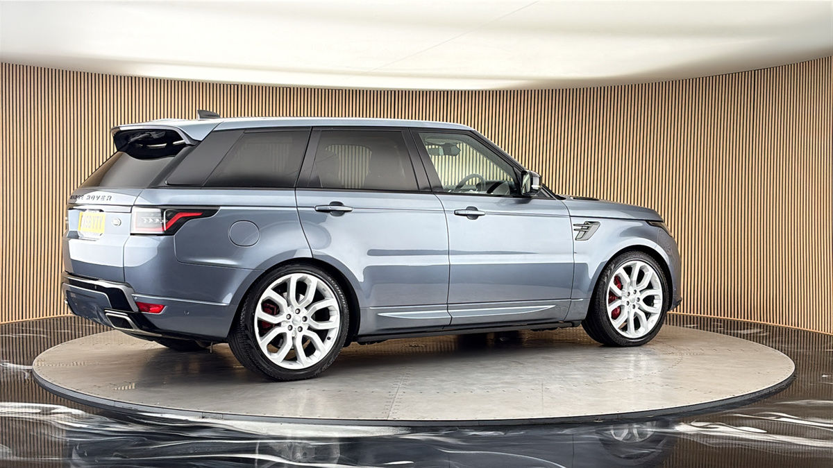More views of Land Rover Range Rover Sport
