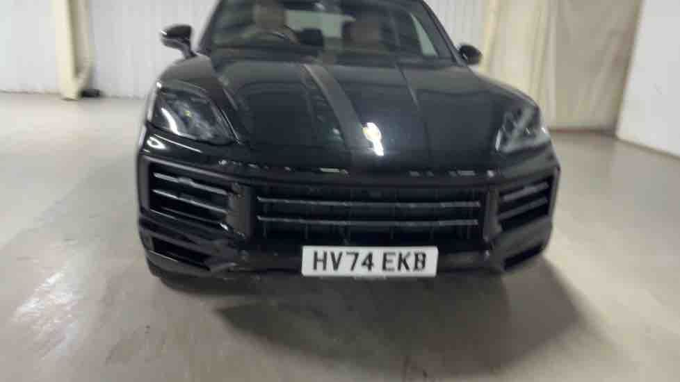 More views of Porsche Cayenne
