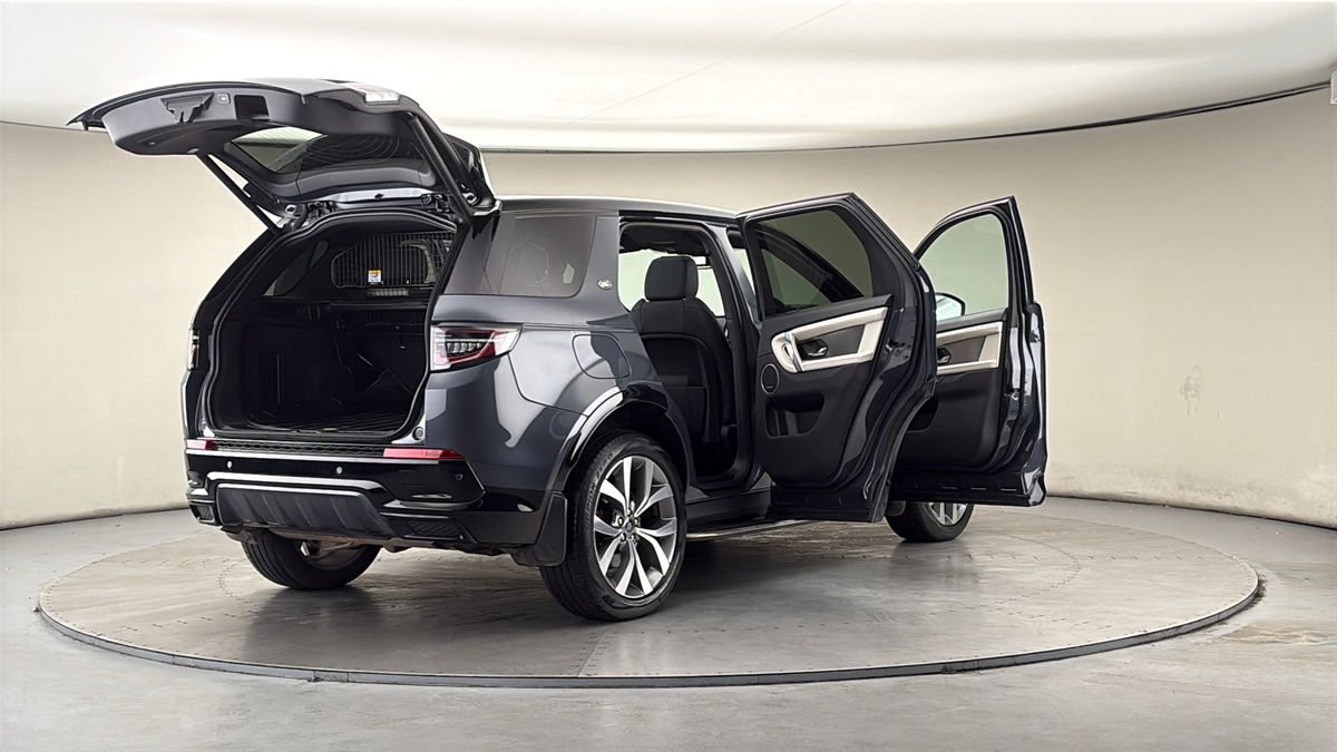 More views of Land Rover Discovery Sport