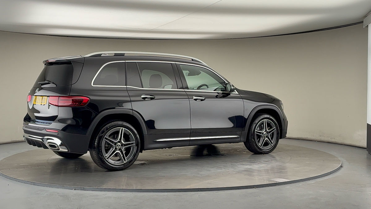 More views of Mercedes-Benz GLB