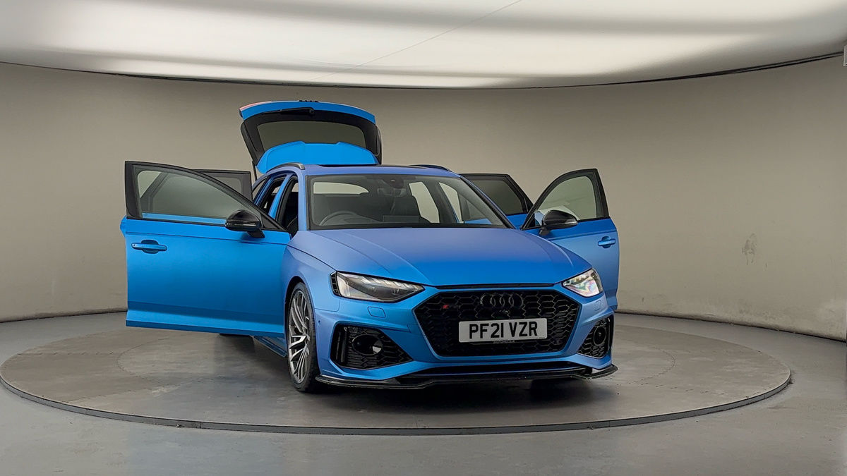 More views of Audi RS4 Avant