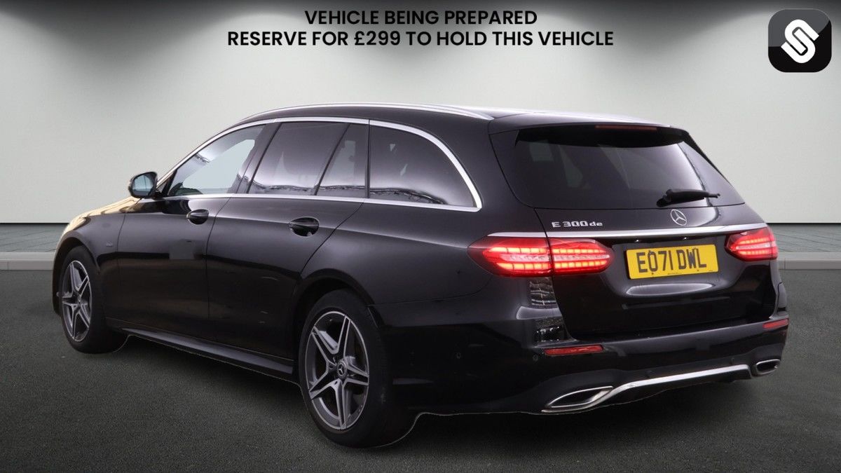 Mercedes-Benz E Class Image 3