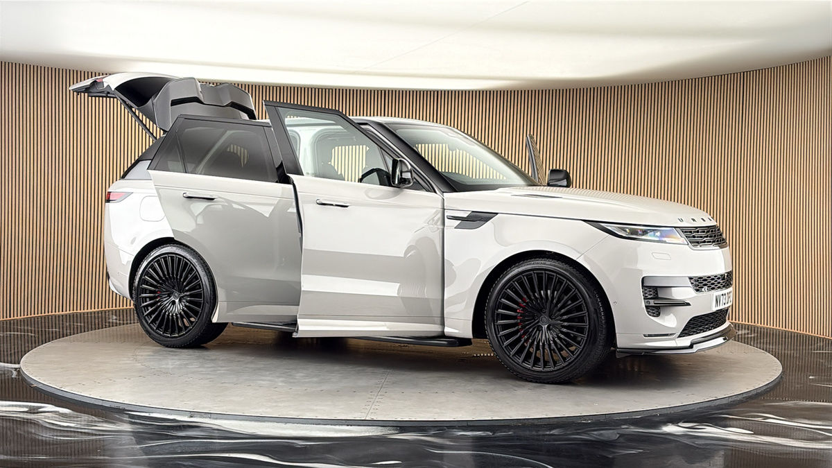 More views of Land Rover Range Rover Sport
