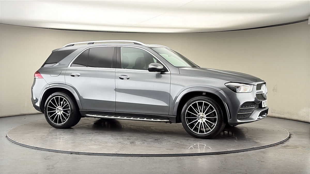 More views of Mercedes-Benz GLE