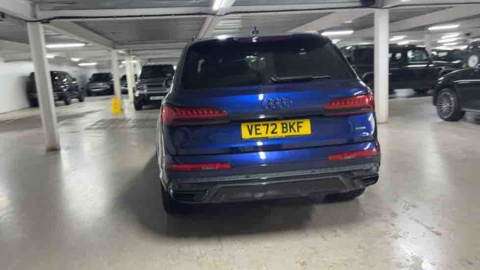 More views of Audi Q7