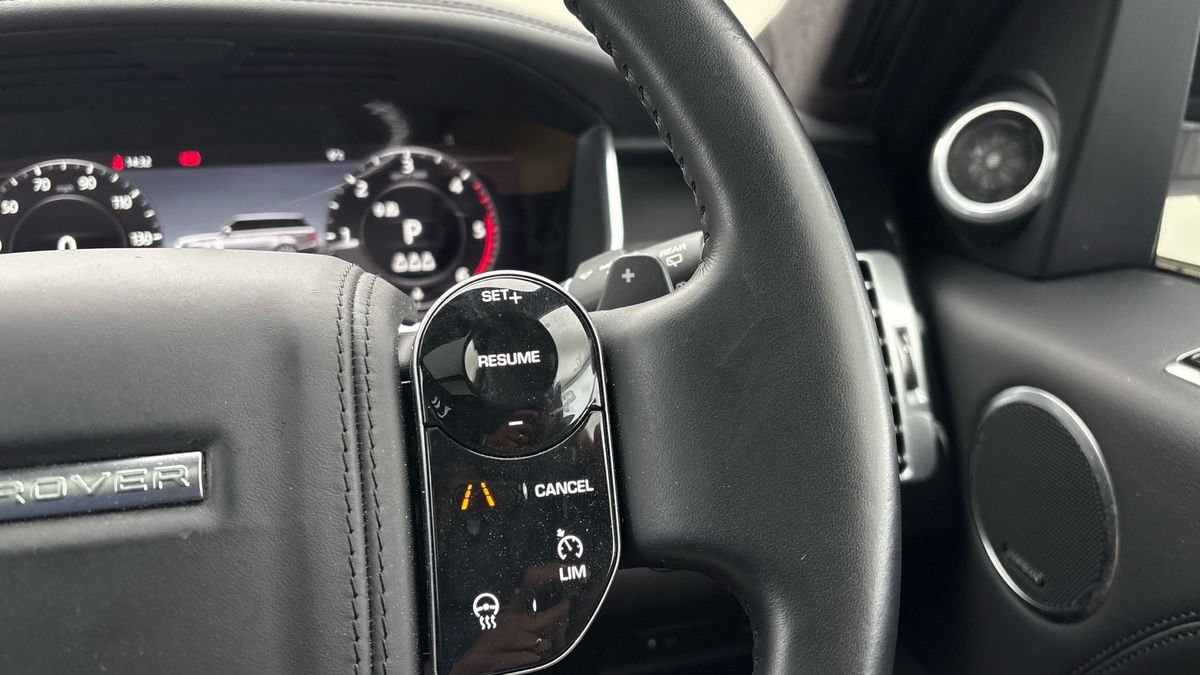 Land Rover Range Rover Image 14