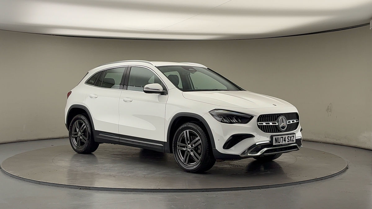 More views of Mercedes-Benz GLA