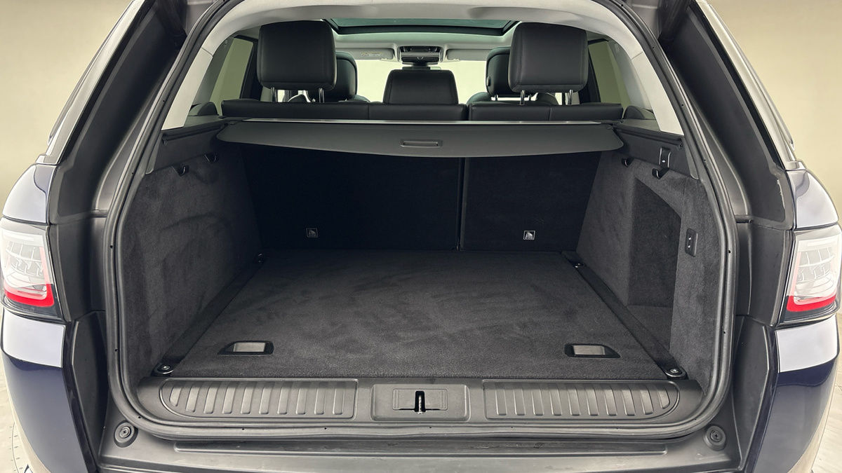 Land Rover Range Rover Sport Image 11