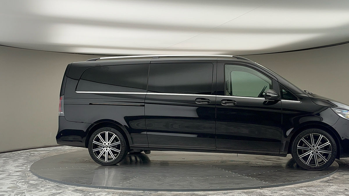 More views of Mercedes-Benz V Class